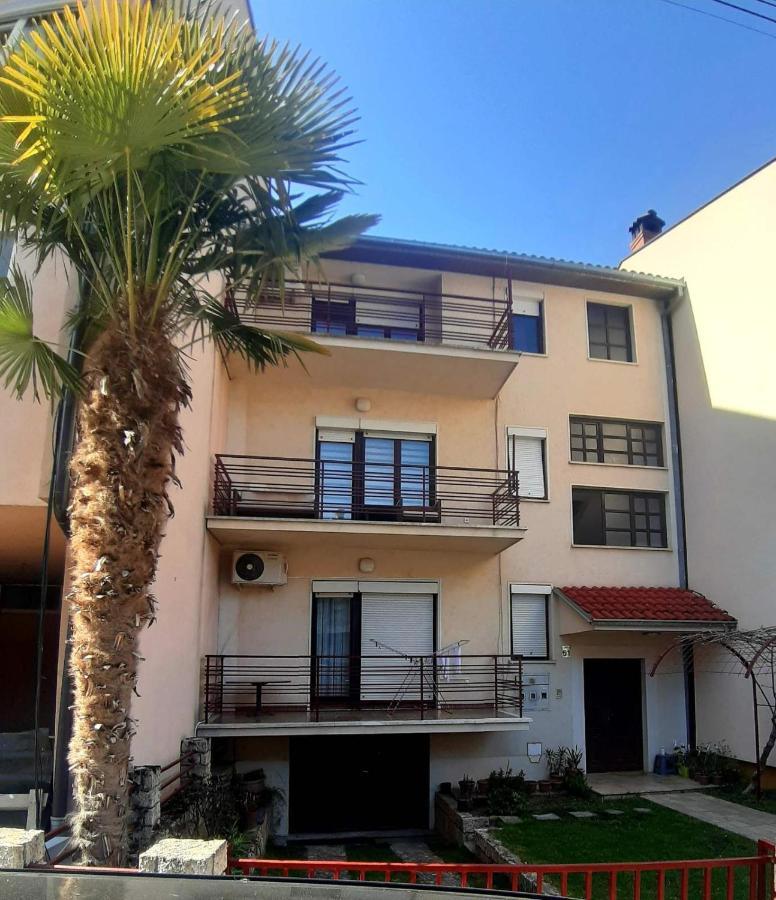 Vn Apartments אוהריד מראה חיצוני תמונה
